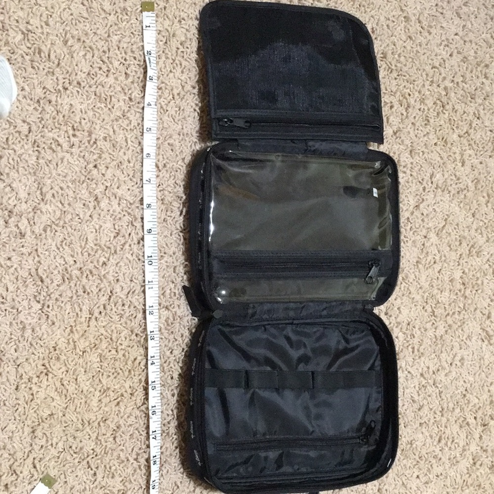 Travel makeup bag - Picture 4 of 7